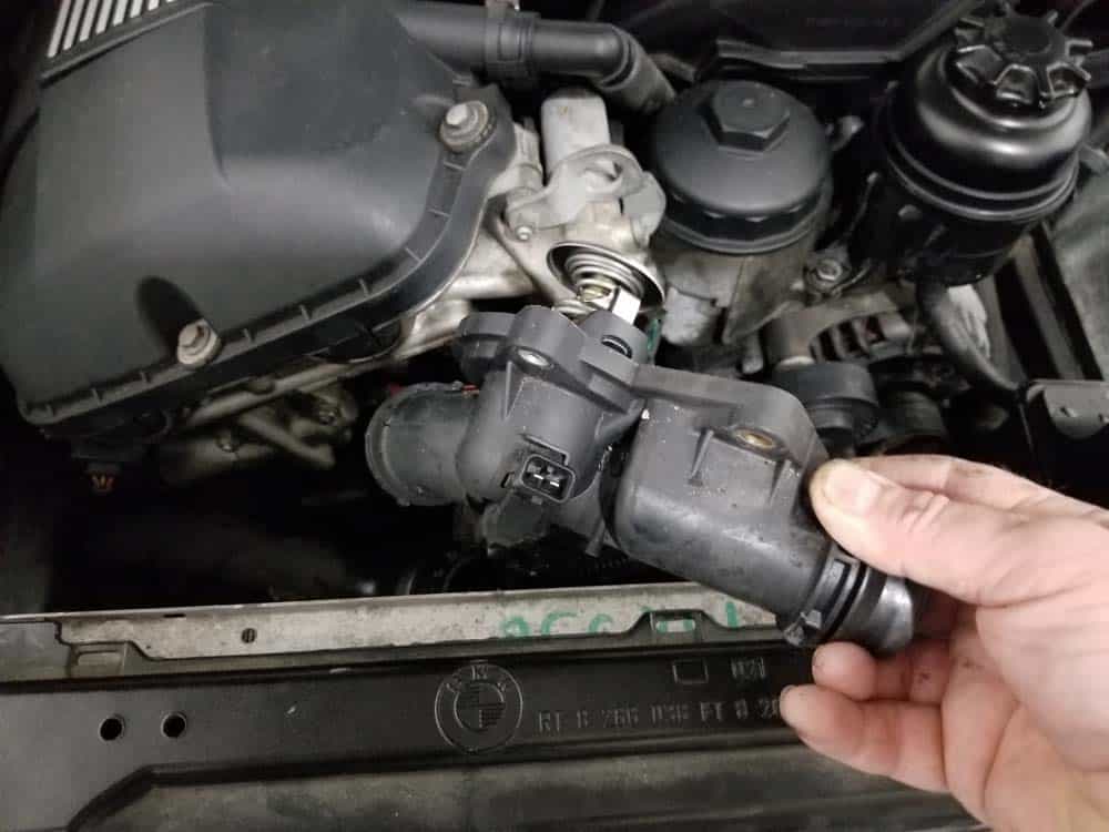 See B2999 in engine